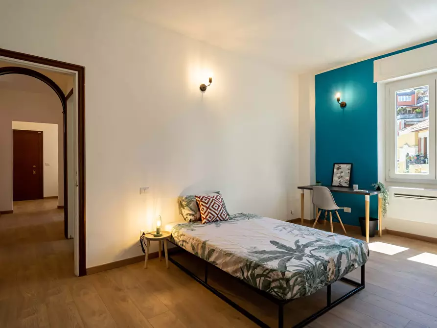 Immagine 2 di Camera in affitto  in Viale Gran Sasso10 a Milano