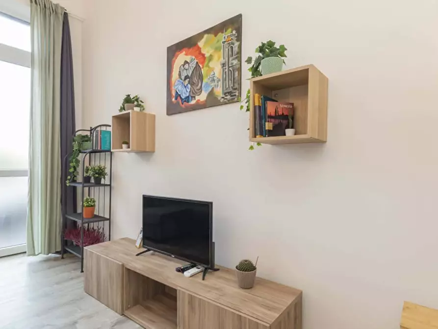 Immagine 17 di Appartamento in affitto  in Via Gallura11 a Milano