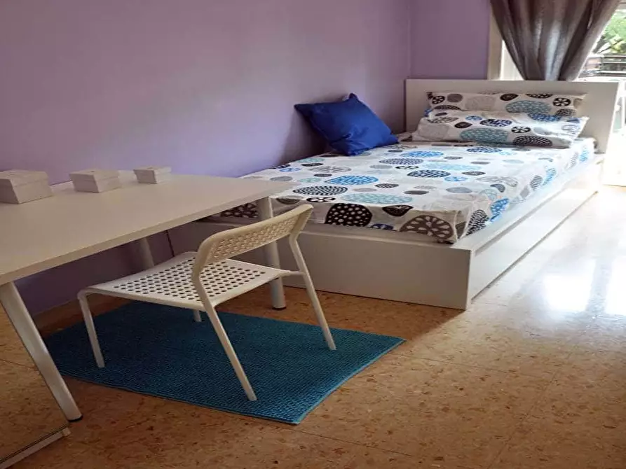 Immagine 6 di Camera in affitto  in Via Carlo Pisacane34 a Milano