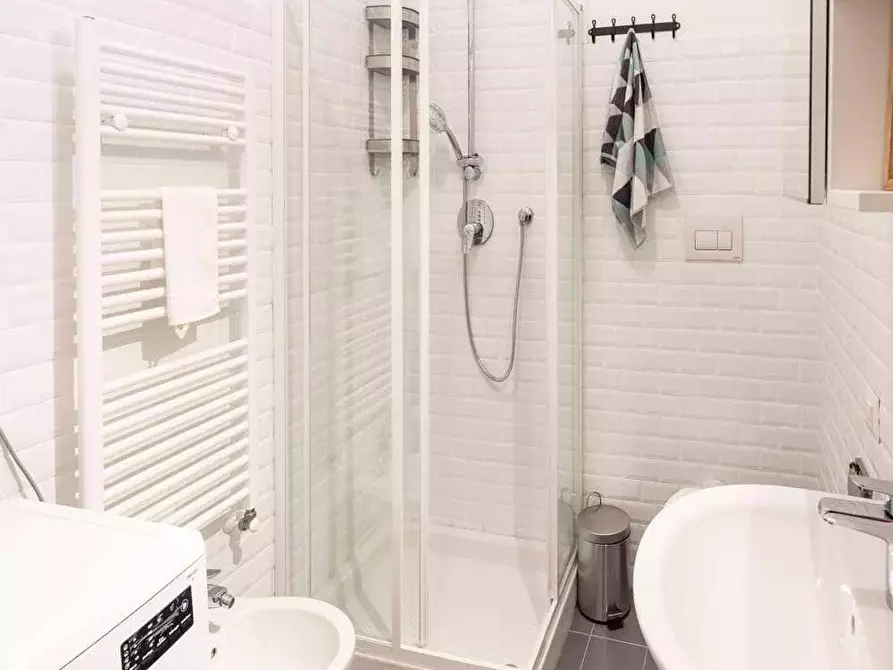 Immagine 8 di Camera in affitto  in Via Paolo Bassi22 a Milano