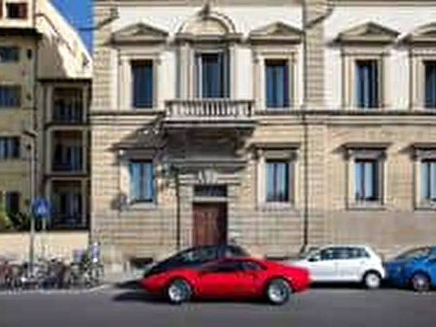 Immagine 10 di Appartamento in affitto  in Lungarno della Zecca Vecchia30 a Firenze