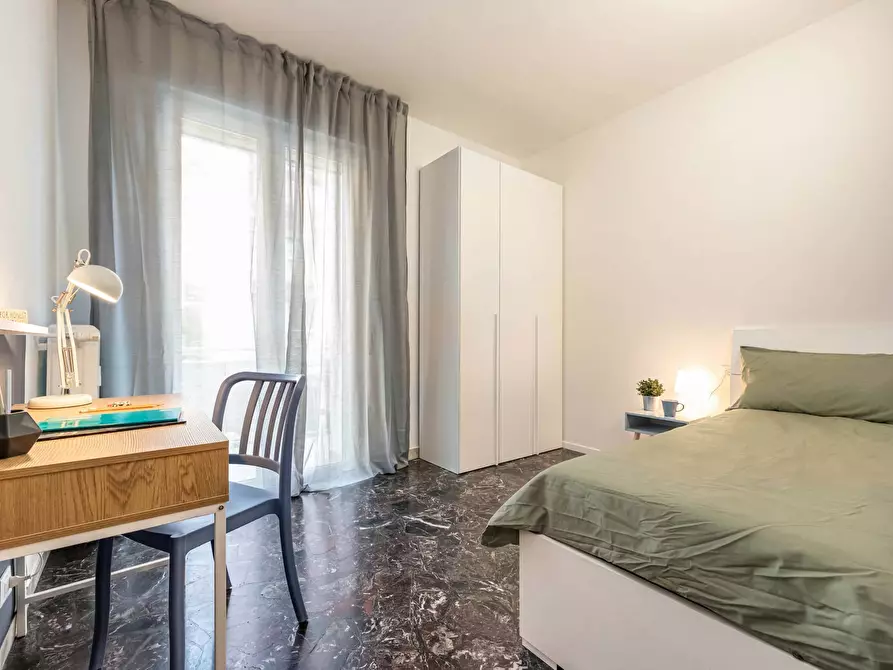 Immagine 20 di Camera in affitto  in Via Curzola3 a Padova