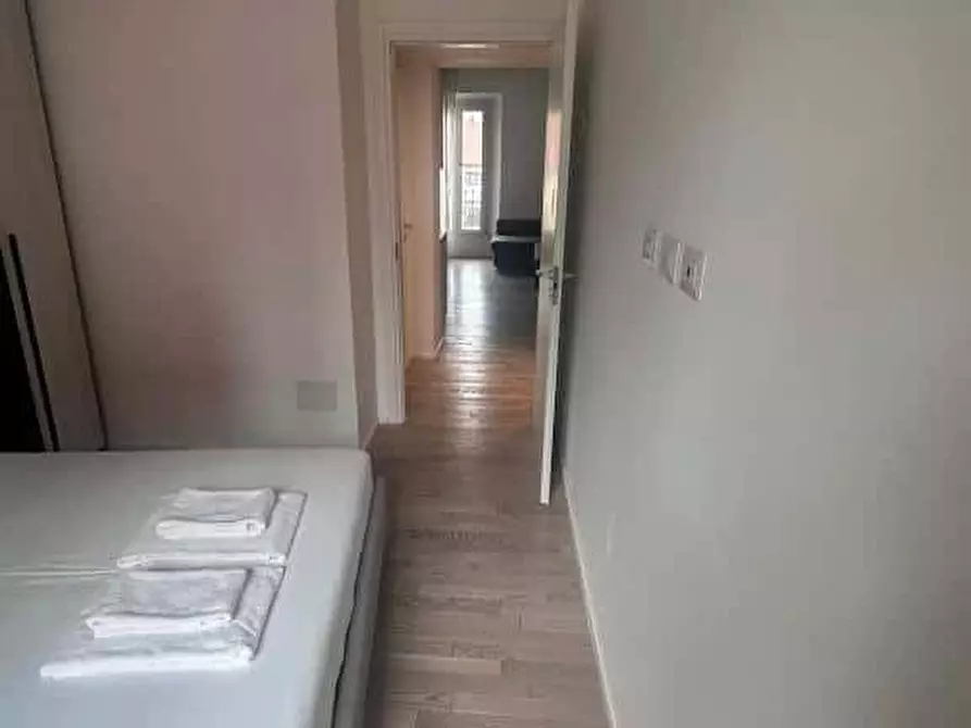 Immagine 11 di Appartamento in affitto  in Via Macedonio Melloni4 a Milano