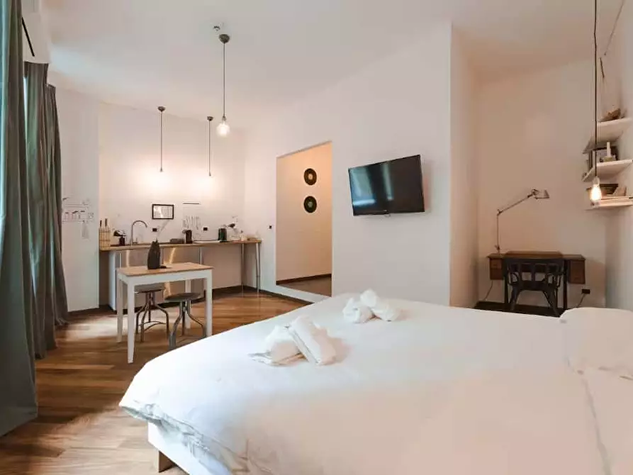 Immagine 3 di Appartamento in affitto  in Via degli Artisti6 a Trieste