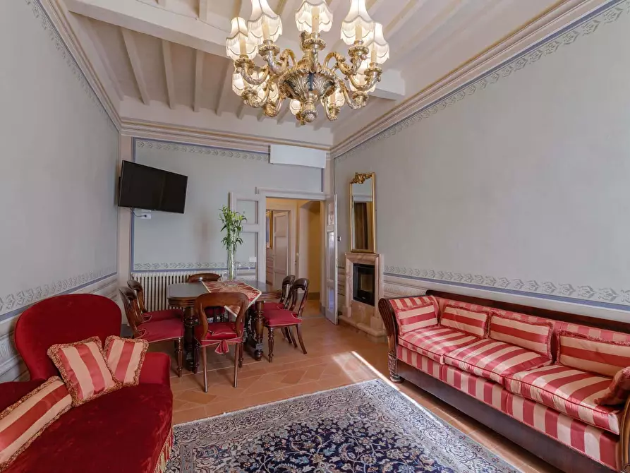 Immagine 1 di Appartamento in affitto  in Via Roma a Cortona