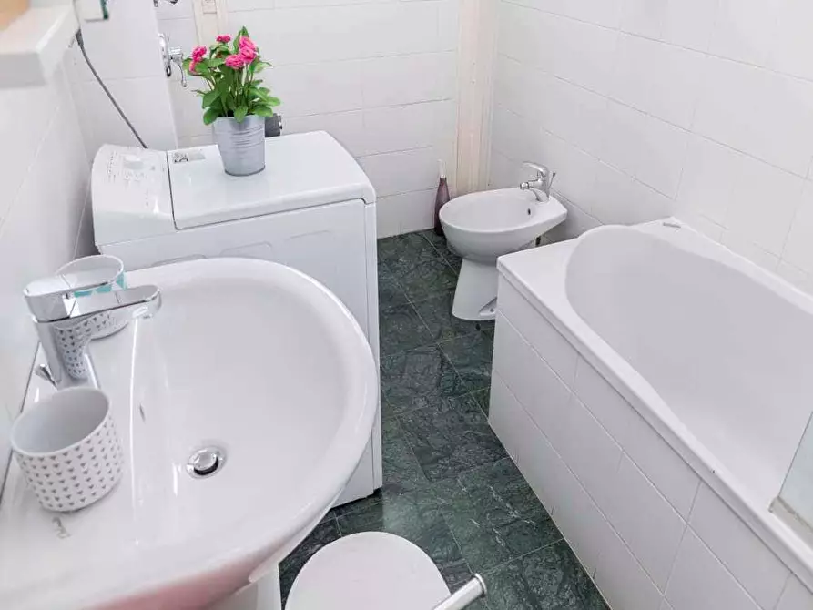 Immagine 9 di Camera in affitto  in Via Giuseppe Frua16 a Milano