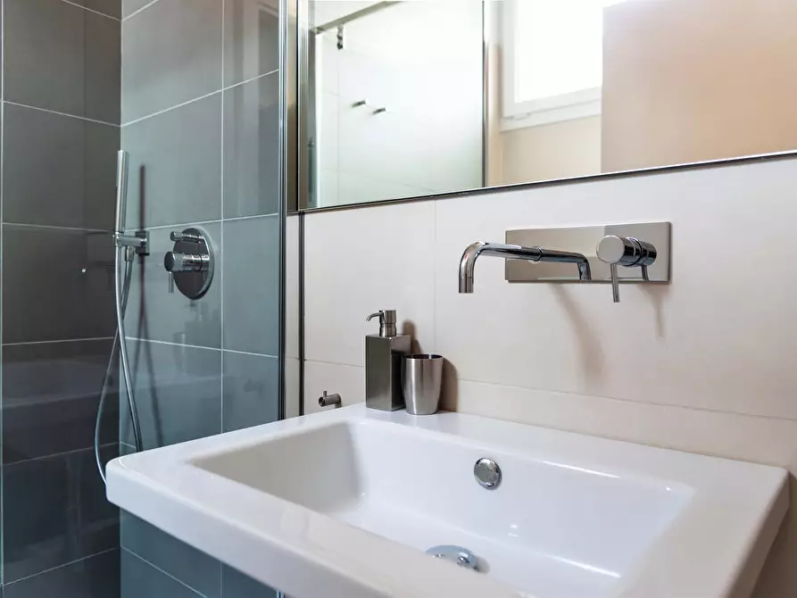 Immagine 28 di Appartamento in affitto  in Piazzale Bacone7a a Milano