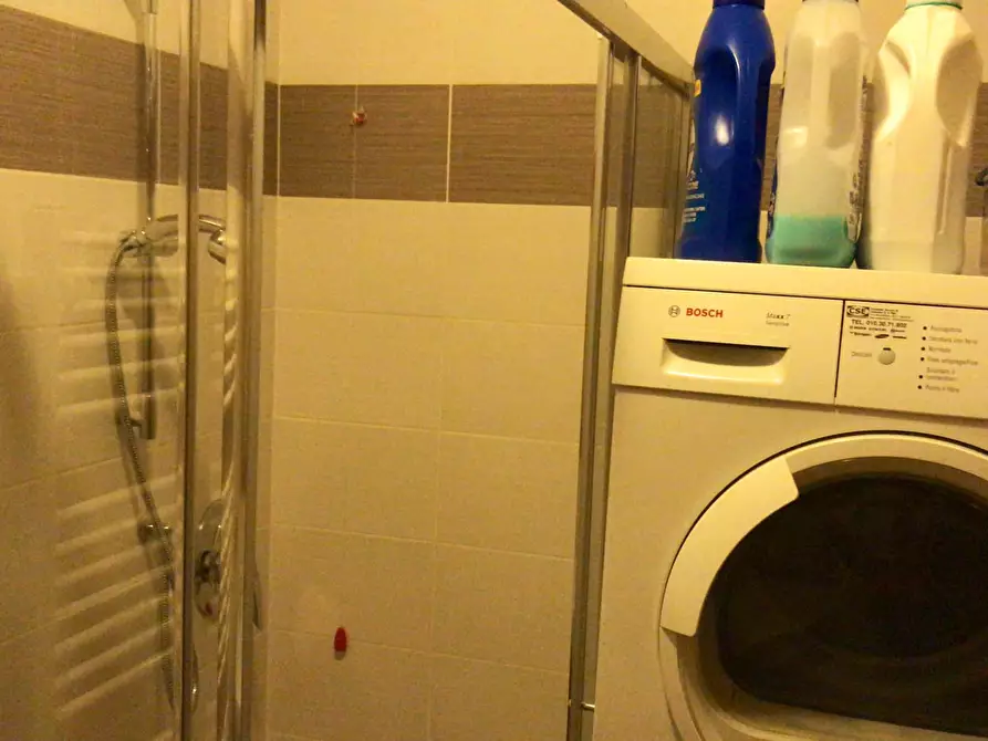 Immagine 10 di Camera in affitto  in Via Circonvallazione a Buccinasco