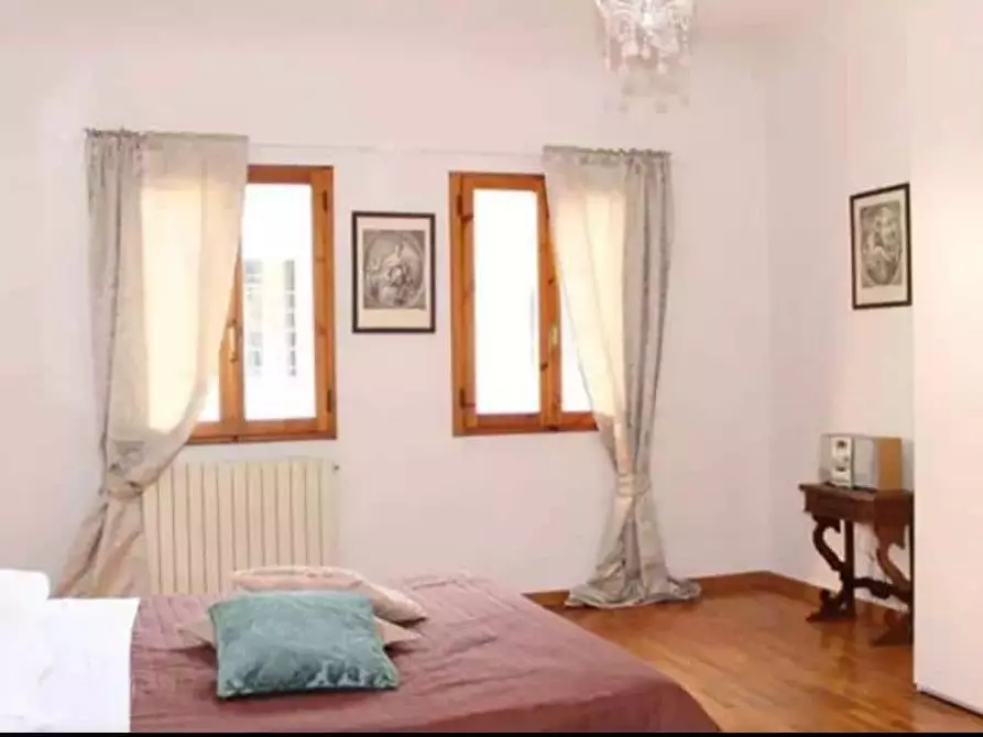 Immagine 13 di Appartamento in affitto  in Via del Moro19 a Firenze