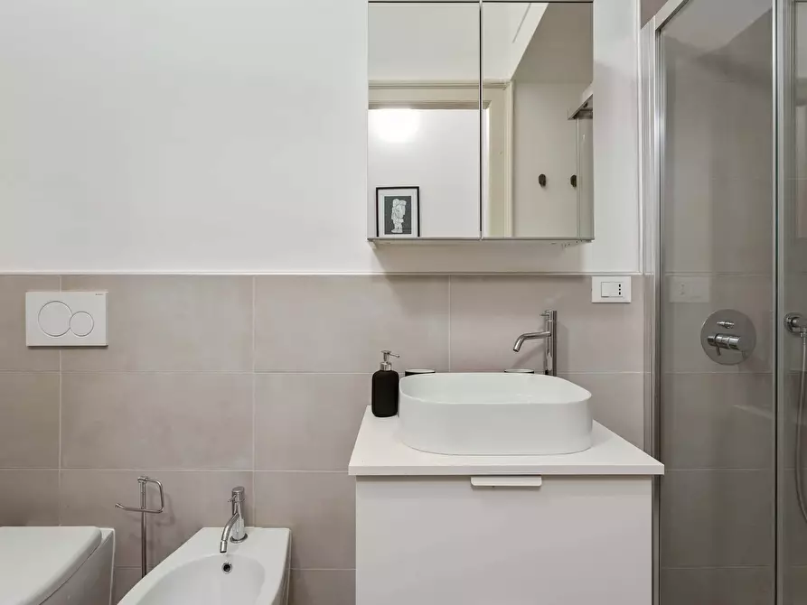 Immagine 19 di Camera in affitto  in Via Quarnero1 a Milano