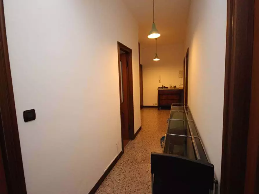 Immagine 24 di Camera in affitto  in Via Sebastiano Veniero38 a Milano