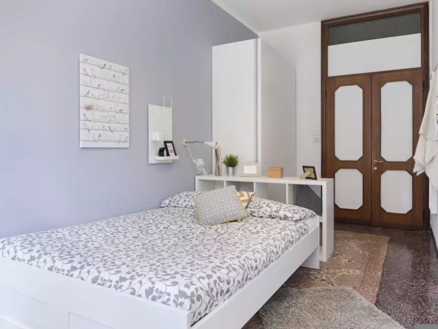 Immagine 2 di Camera in affitto  in Viale Giovanni Vicini20 a Bologna