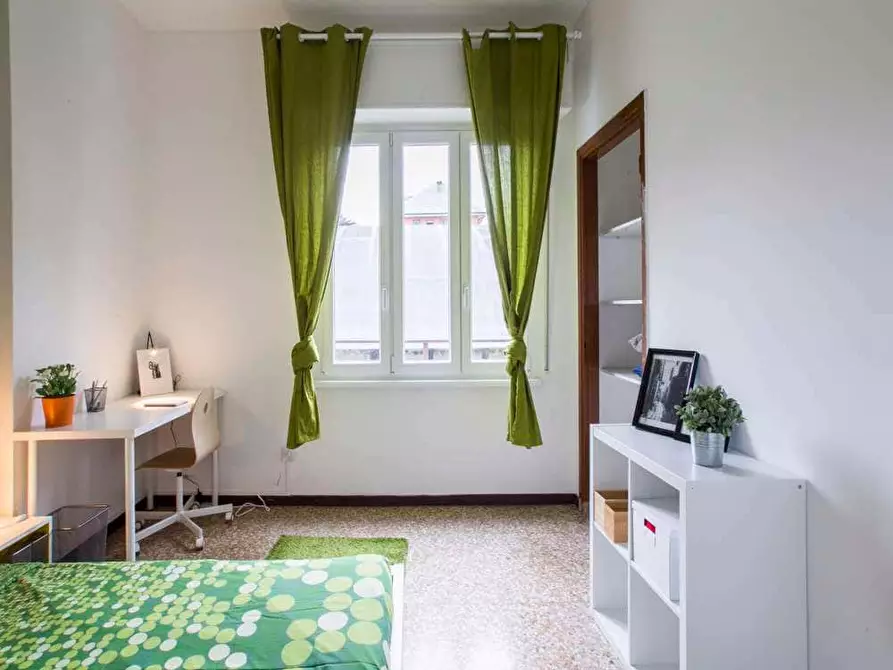 Immagine 2 di Camera in affitto  in Viale Carlo Espinasse10 a Milano