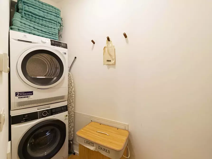 Immagine 35 di Appartamento in affitto  in Viale Francesco Restelli3 a Milano