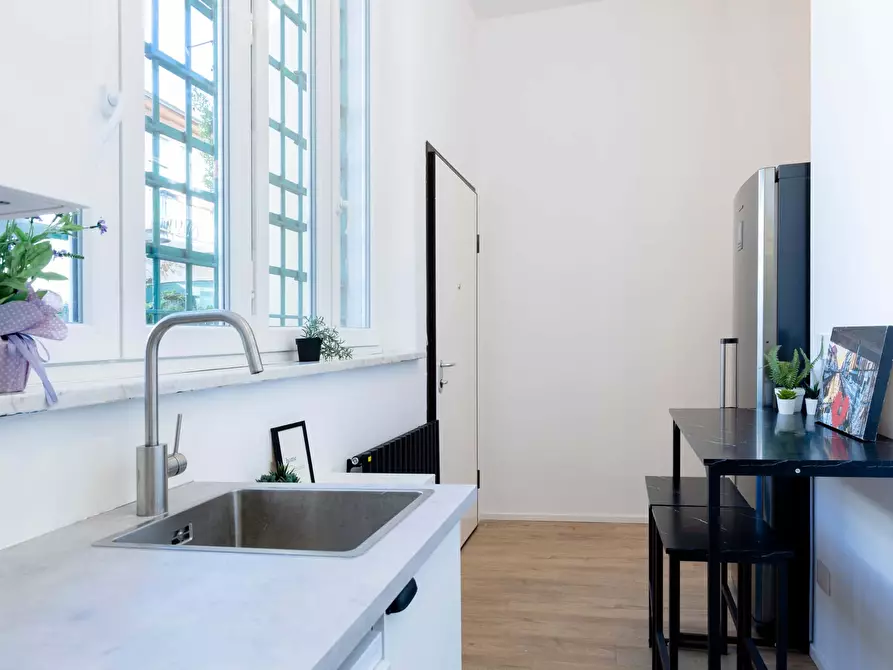 Immagine 5 di Camera in affitto  in Via Don Bosco27 a Milano