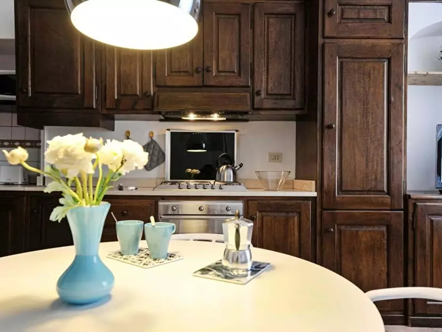 Immagine 2 di Appartamento in affitto  in Via Piero della Francesca68 a Milano