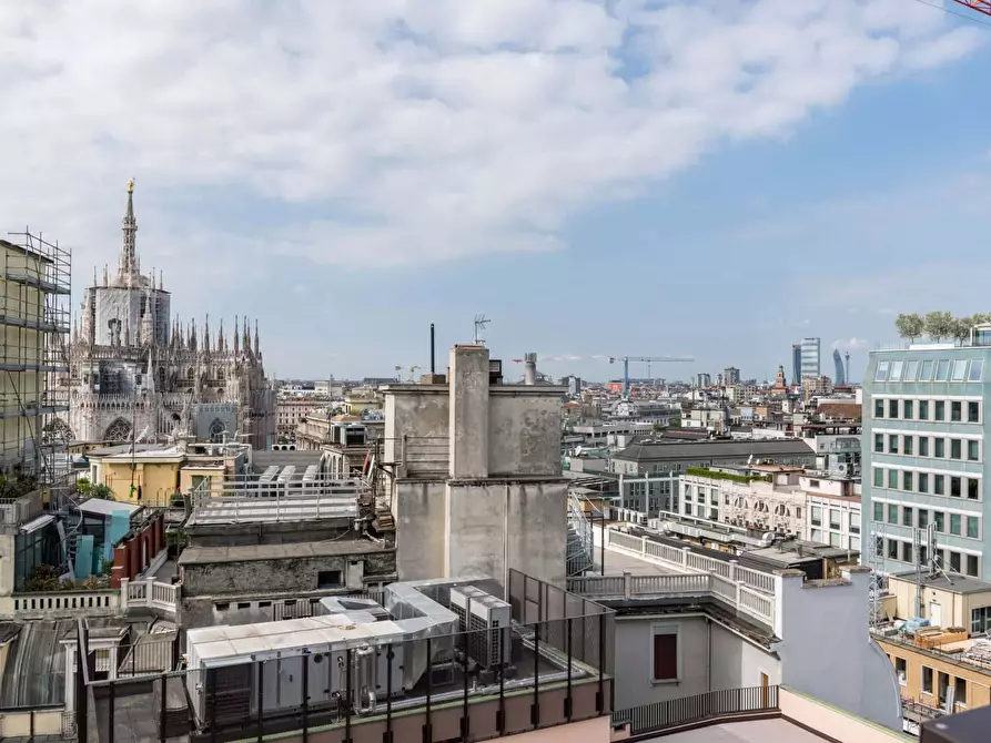 Immagine 15 di Appartamento in affitto  in Largo Corsia dei Servi11 a Milano