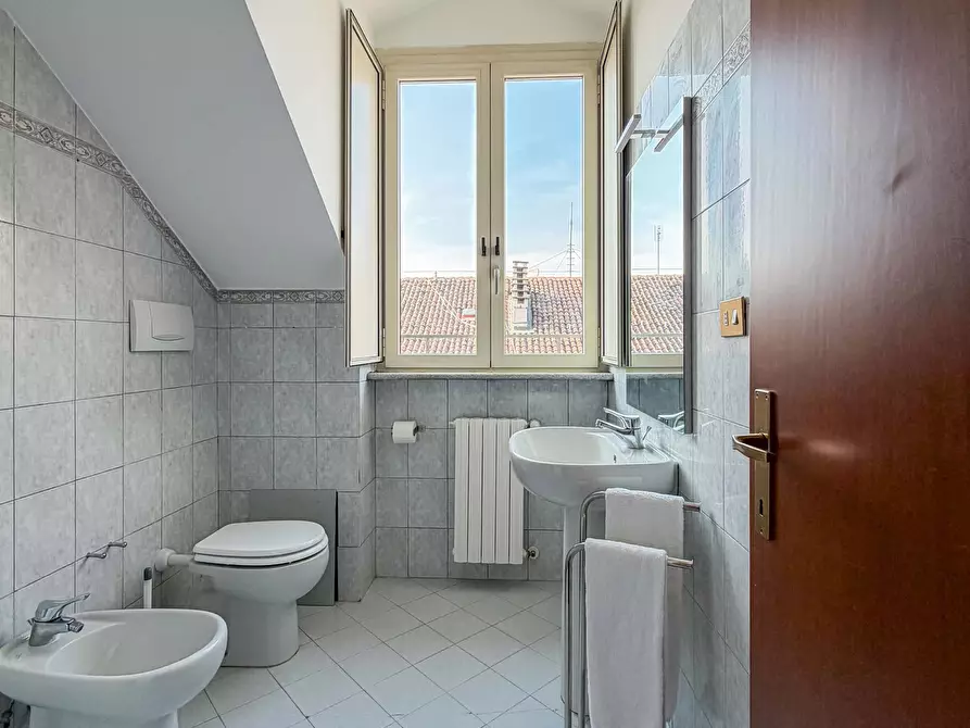 Immagine 16 di Appartamento in affitto  in Via Massena59 a Torino