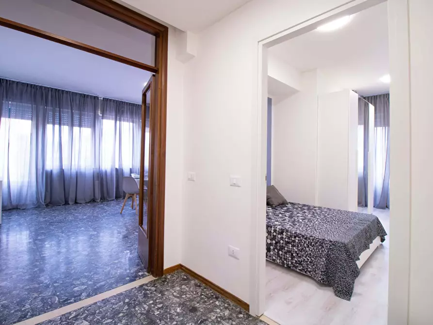 Immagine 7 di Camera in affitto  in Via Fiumicello a Verona