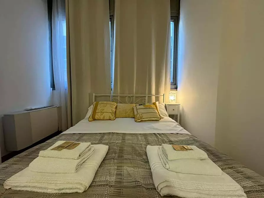 Immagine 11 di Appartamento in affitto  in Via Appia Nuova37 a Roma