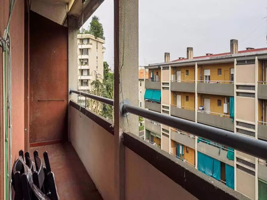 Immagine 13 di Camera in affitto  in Via Luca Ghini4 a Milano