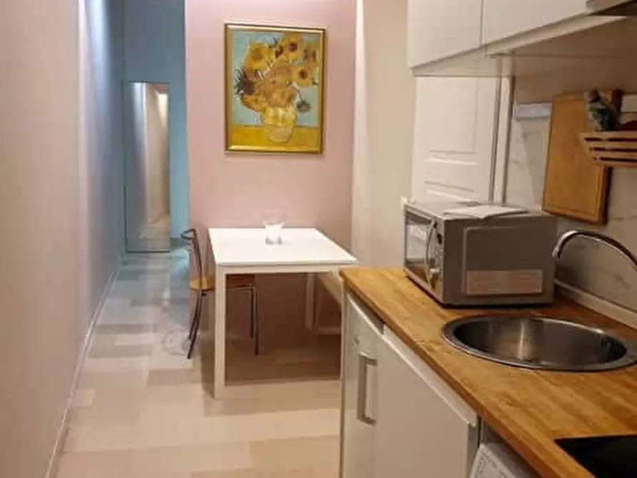 Immagine 8 di Appartamento in affitto  in Via dei Piatti8 a Milano