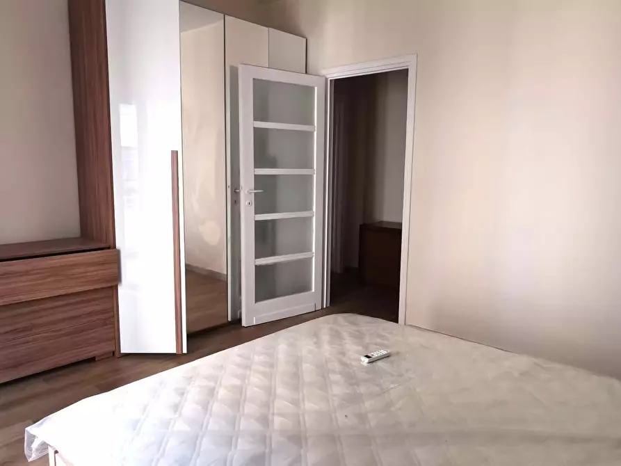 Immagine 4 di Appartamento in affitto  in Via degli Imbriani10 a Milano