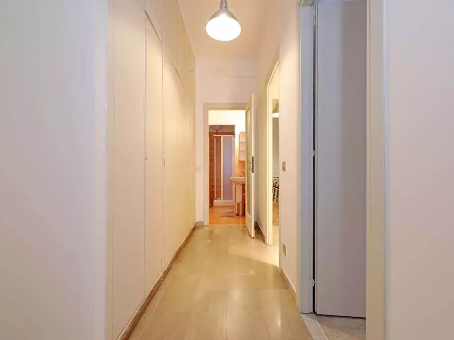 Immagine 24 di Camera in affitto  in Via Padre Semeria65 a Roma