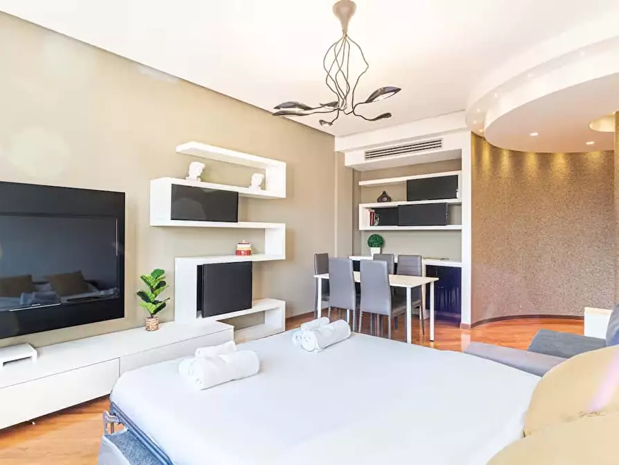 Immagine 21 di Appartamento in affitto  in Via Melchiorre Gioia71 a Milano