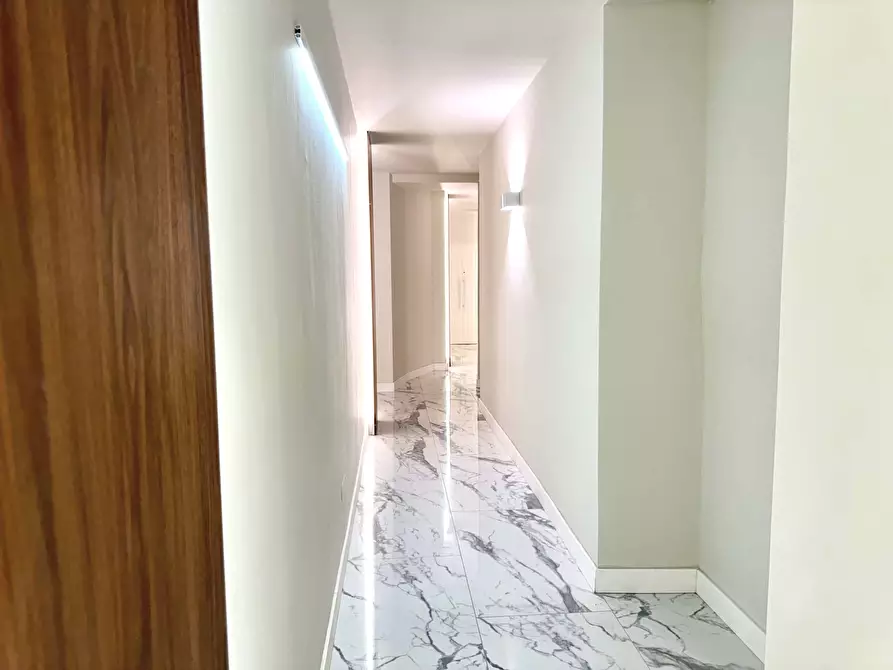 Immagine 19 di Appartamento in affitto  in Via Giuseppe Luigi Lagrange43 a Torino