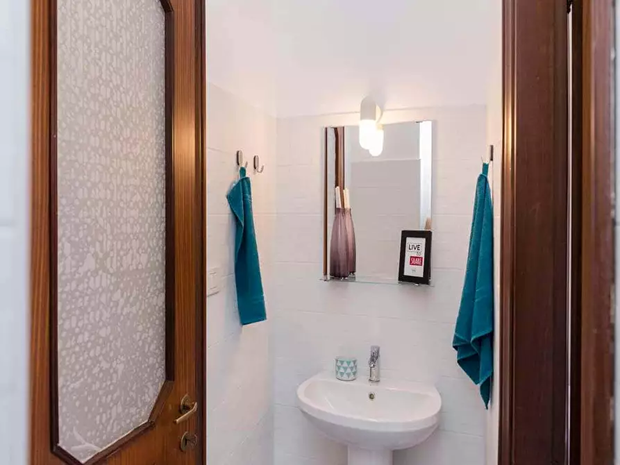 Immagine 29 di Camera in affitto  in Viale Giovanni Vicini20 a Bologna