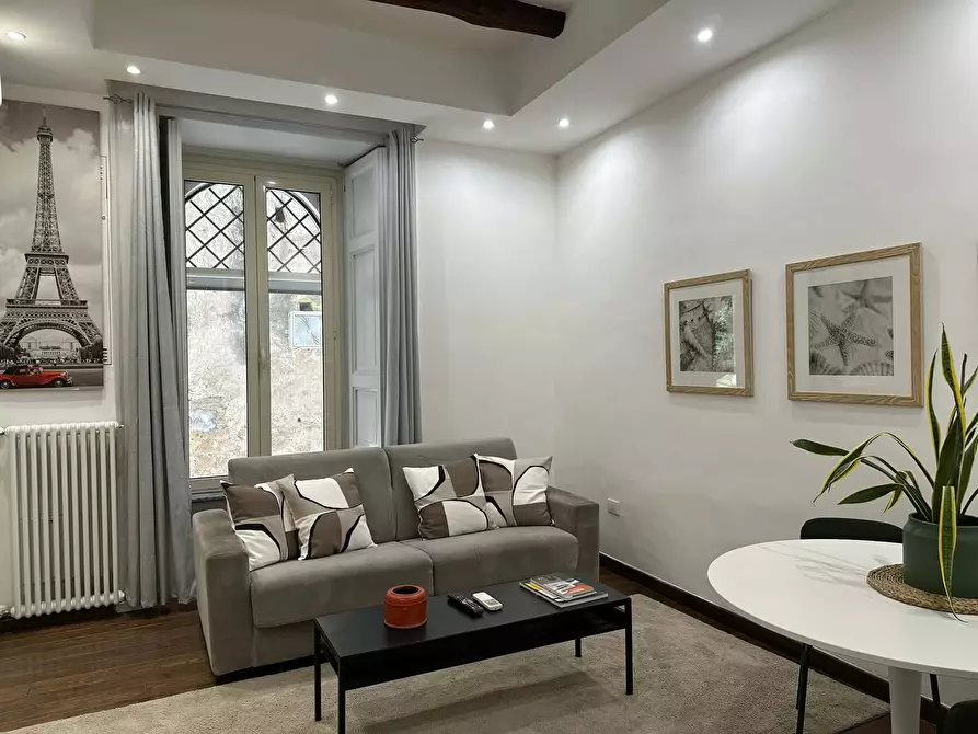 Immagine 7 di Appartamento in affitto  in Salita San Maria Apparente4 a Napoli