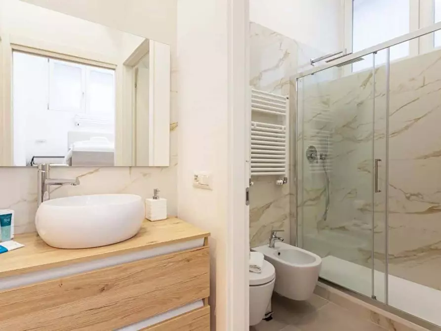 Immagine 5 di Appartamento in affitto  in Via Val Strona6 a Milano