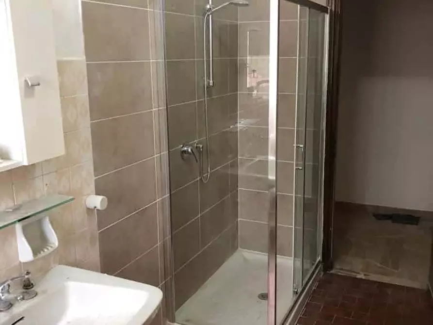 Immagine 8 di Camera in affitto  in Viale Filippo Meda1 a Rho