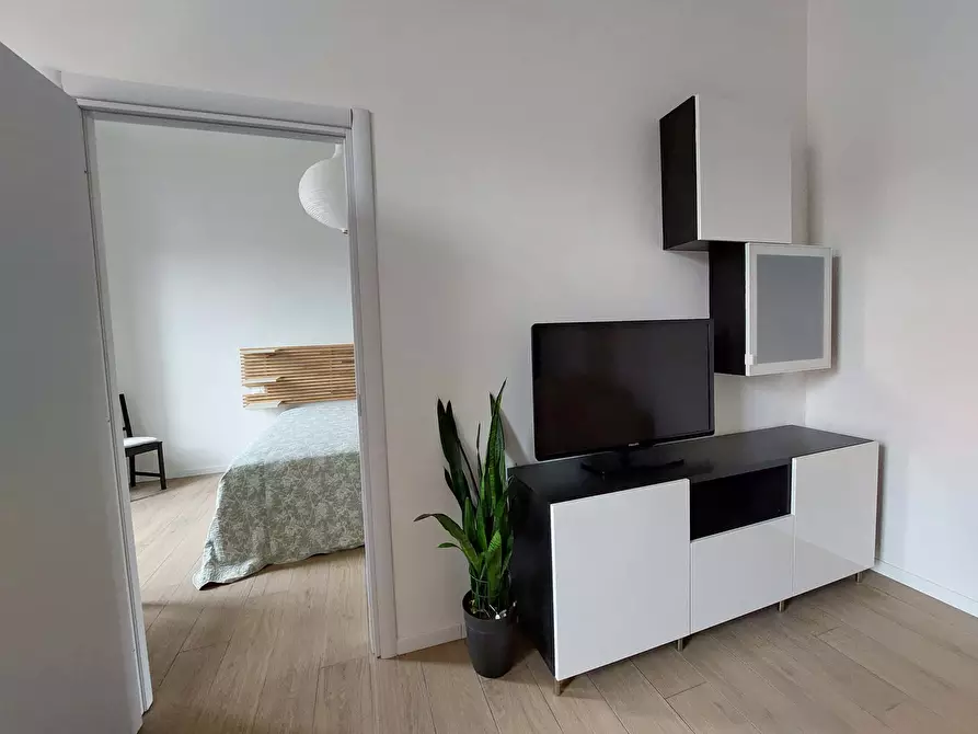 Immagine 10 di Appartamento in affitto  in Via Cardinale Mezzofanti7 a Milano