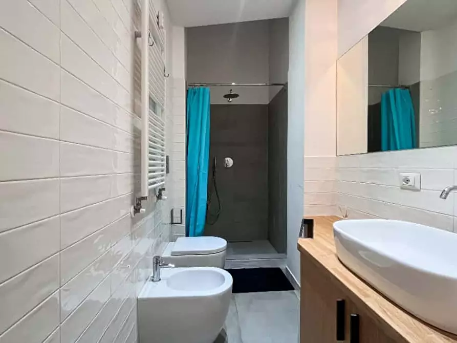 Immagine 4 di Appartamento in affitto  in Via Pompeo Cambiasi3 a Milano