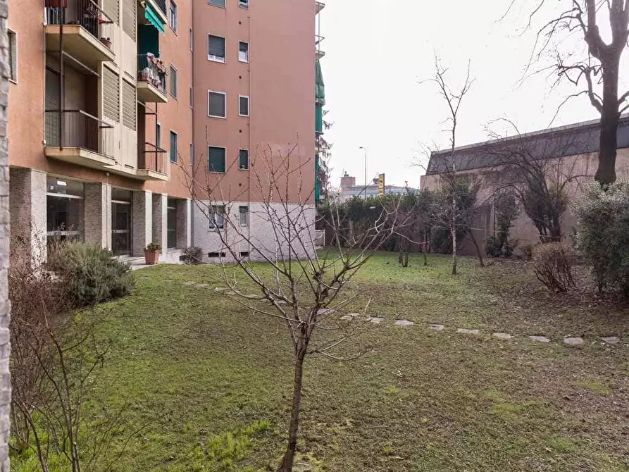 Immagine 29 di Camera in affitto  in Via Vincenzo Rabolini9 a Milano