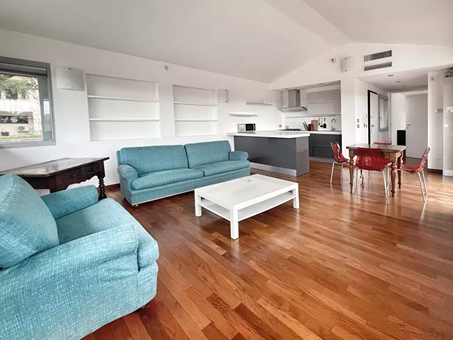 Immagine 6 di Appartamento in affitto  in Via Francesco Orsoni11 a Bologna