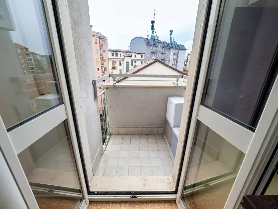 Immagine 26 di Appartamento in affitto  in Via Rembrandt a Milano