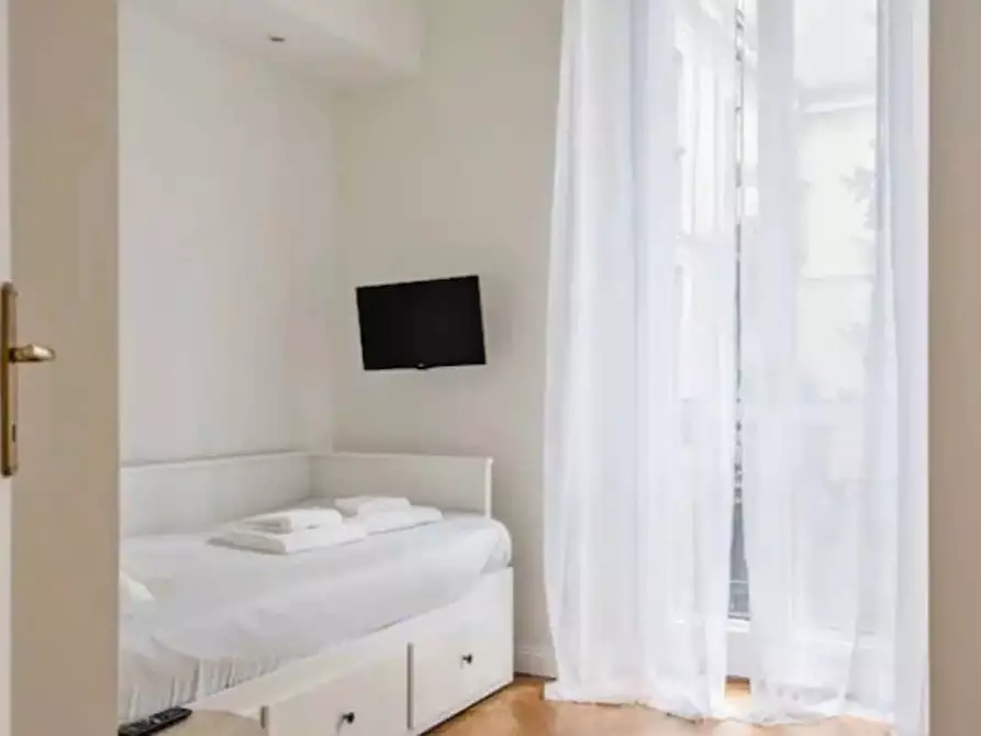 Immagine 11 di Appartamento in affitto  in Via Francesco Domenico Guerrazzi10 a Milano