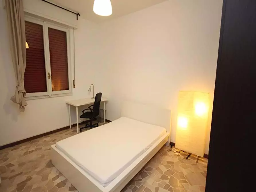 Immagine 6 di Camera in affitto  in Via Salvatore Barzilai13 a Milano