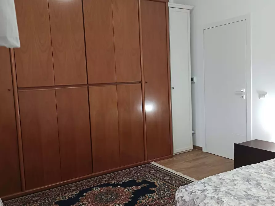 Immagine 5 di Appartamento in affitto  in Via Castell'Umberto27 a Roma