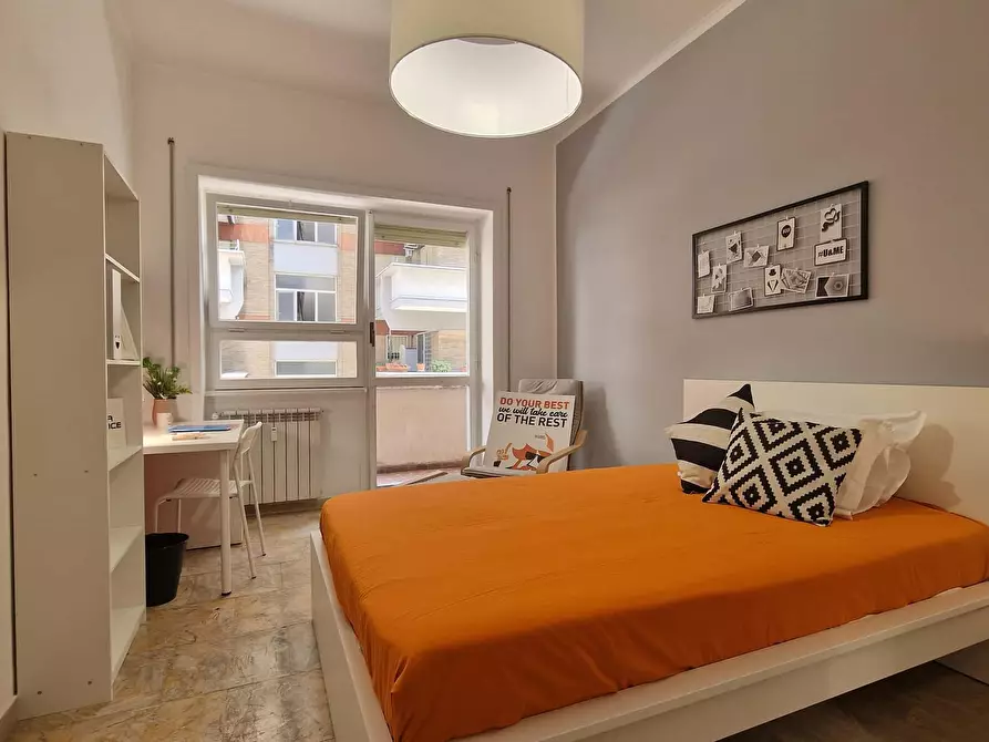 Immagine 5 di Camera in affitto  in Lungotevere di Pietra Papa61 a Roma