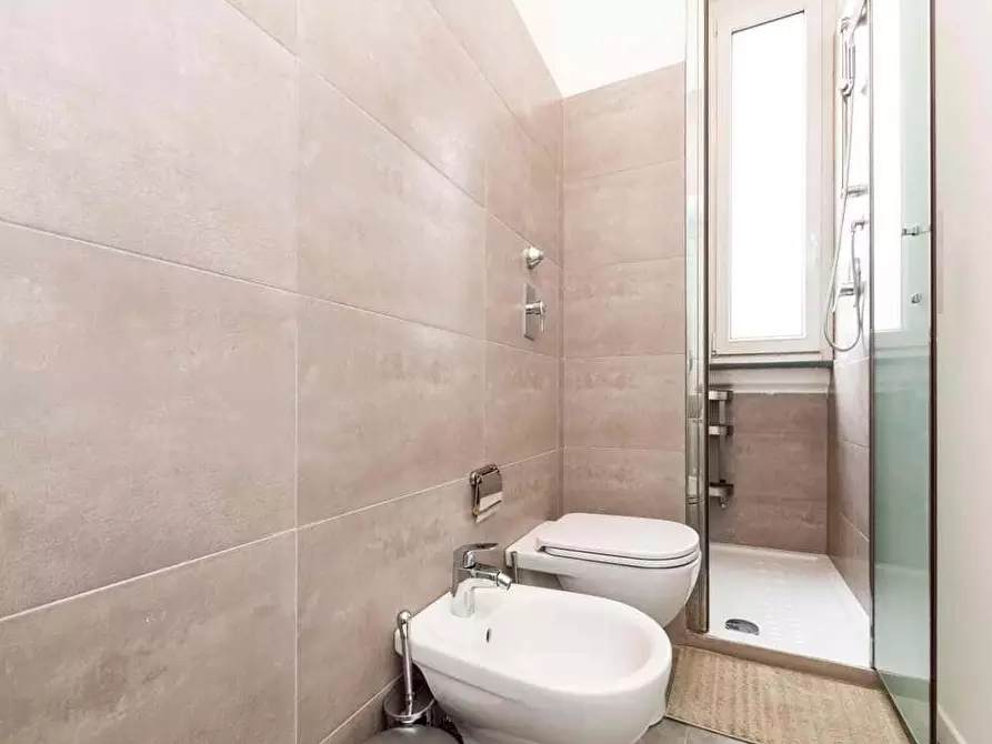 Immagine 17 di Camera in affitto  in Piazza Maria Adelaide di Savoia5 a Milano