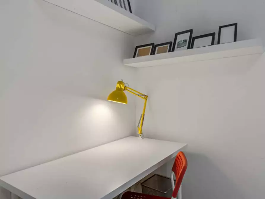 Immagine 3 di Camera in affitto  in Via Curtatone14 a Milano
