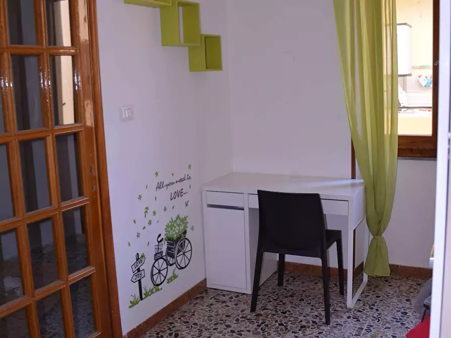 Immagine 2 di Camera in affitto  in Via Pola26 a Cagliari