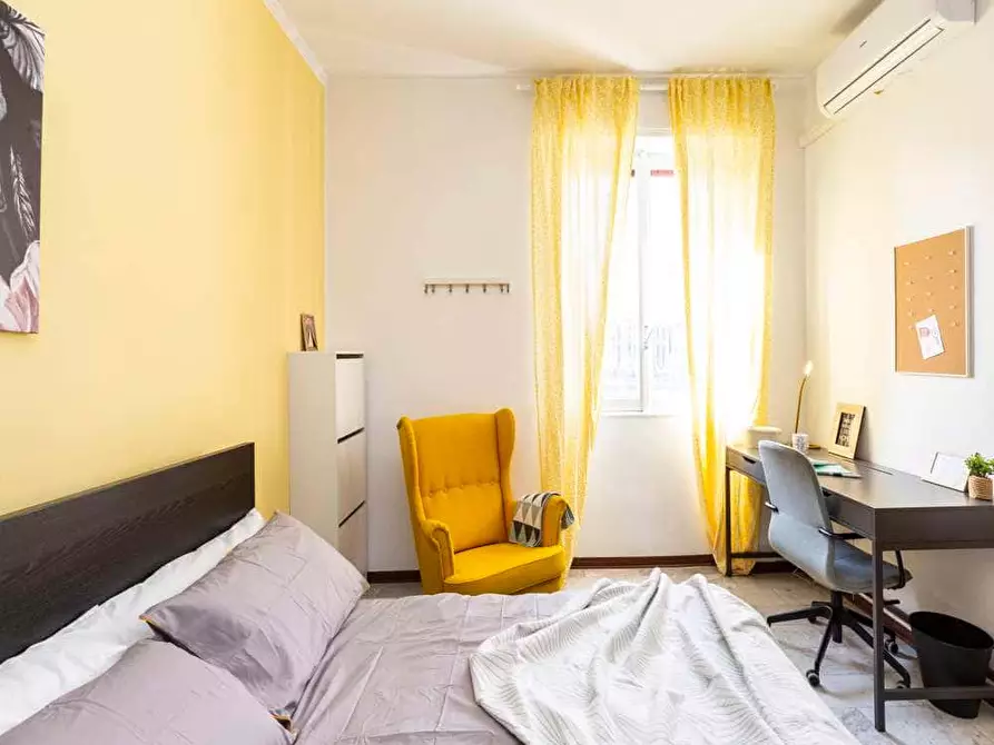 Immagine 1 di Camera in affitto  in Viale Lucania30 a Milano