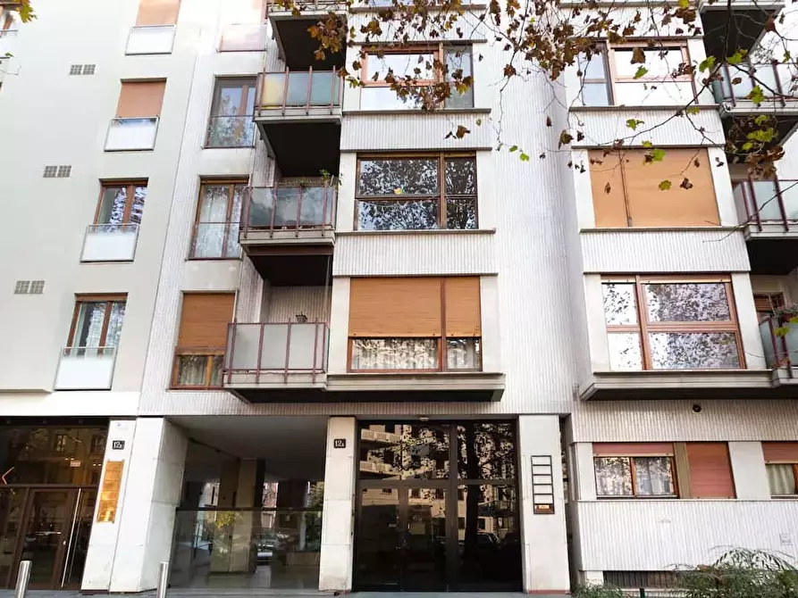 Immagine 27 di Camera in affitto  in Via Ruggero di Lauria12 a Milano