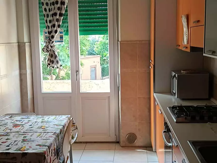 Immagine 6 di Camera in affitto  in Via Milano64a a Cagliari