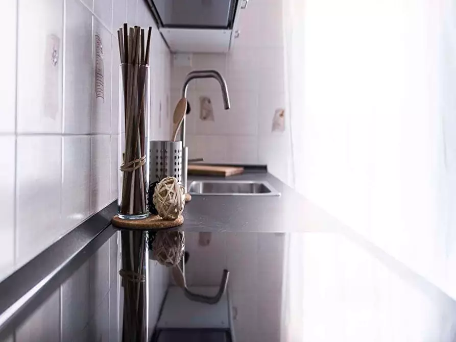 Immagine 23 di Camera in affitto  in Viale Ca' Granda2 a Milano